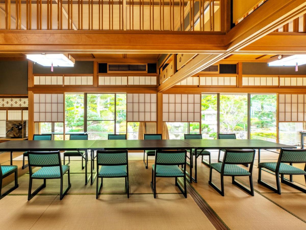 Maizuru Grand Hotel Esterno foto